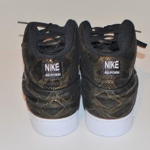 nike air python copper snake